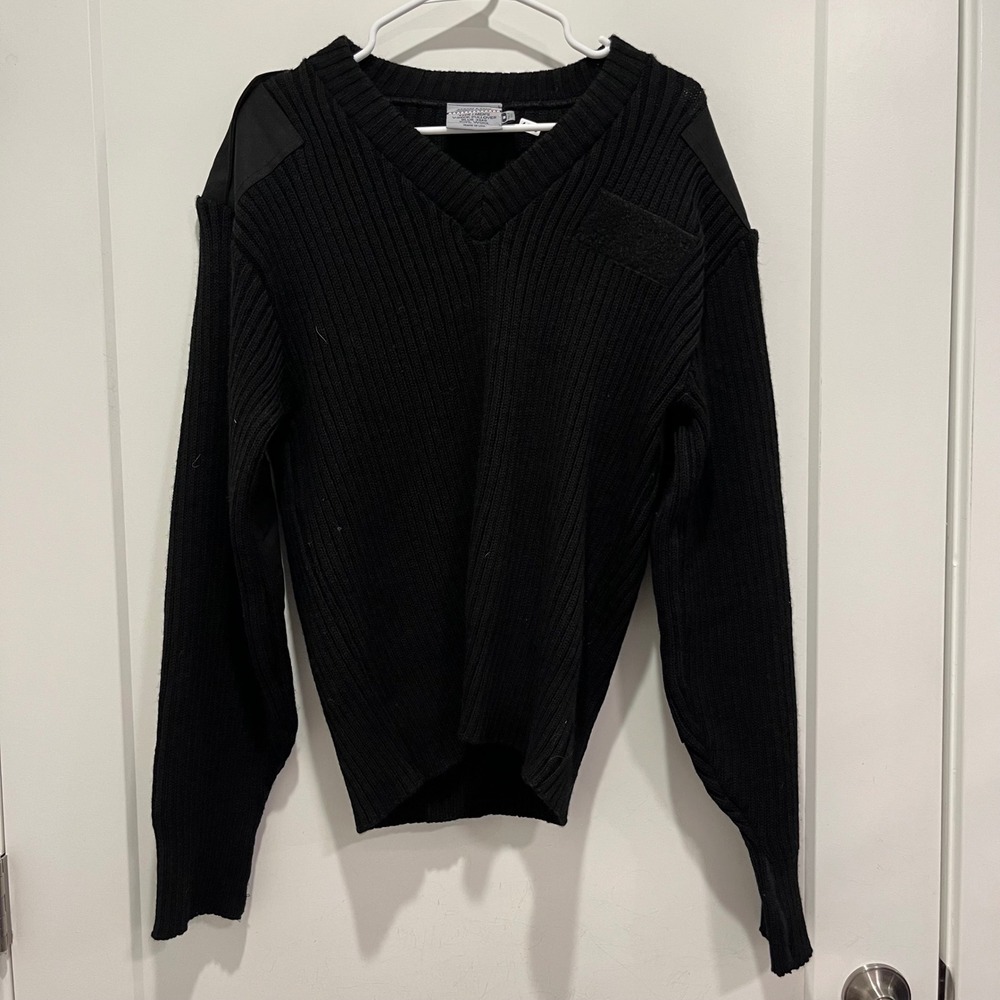 Scharf & Breit Mens V-Neck Wool Commando Sweater Black Type I Ribbed USA M